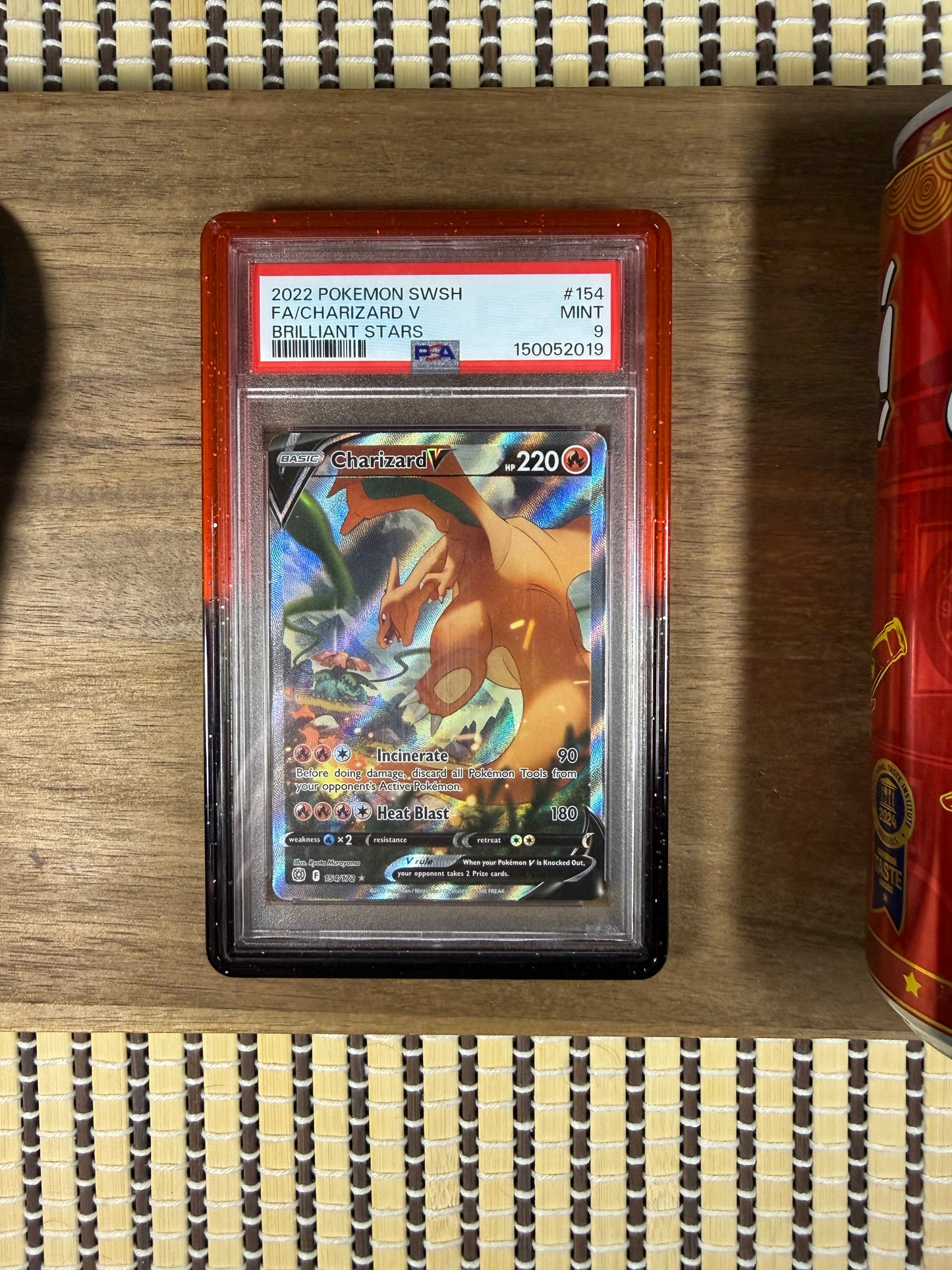 Charizard V 154 - Brilliant Stars - PSA9