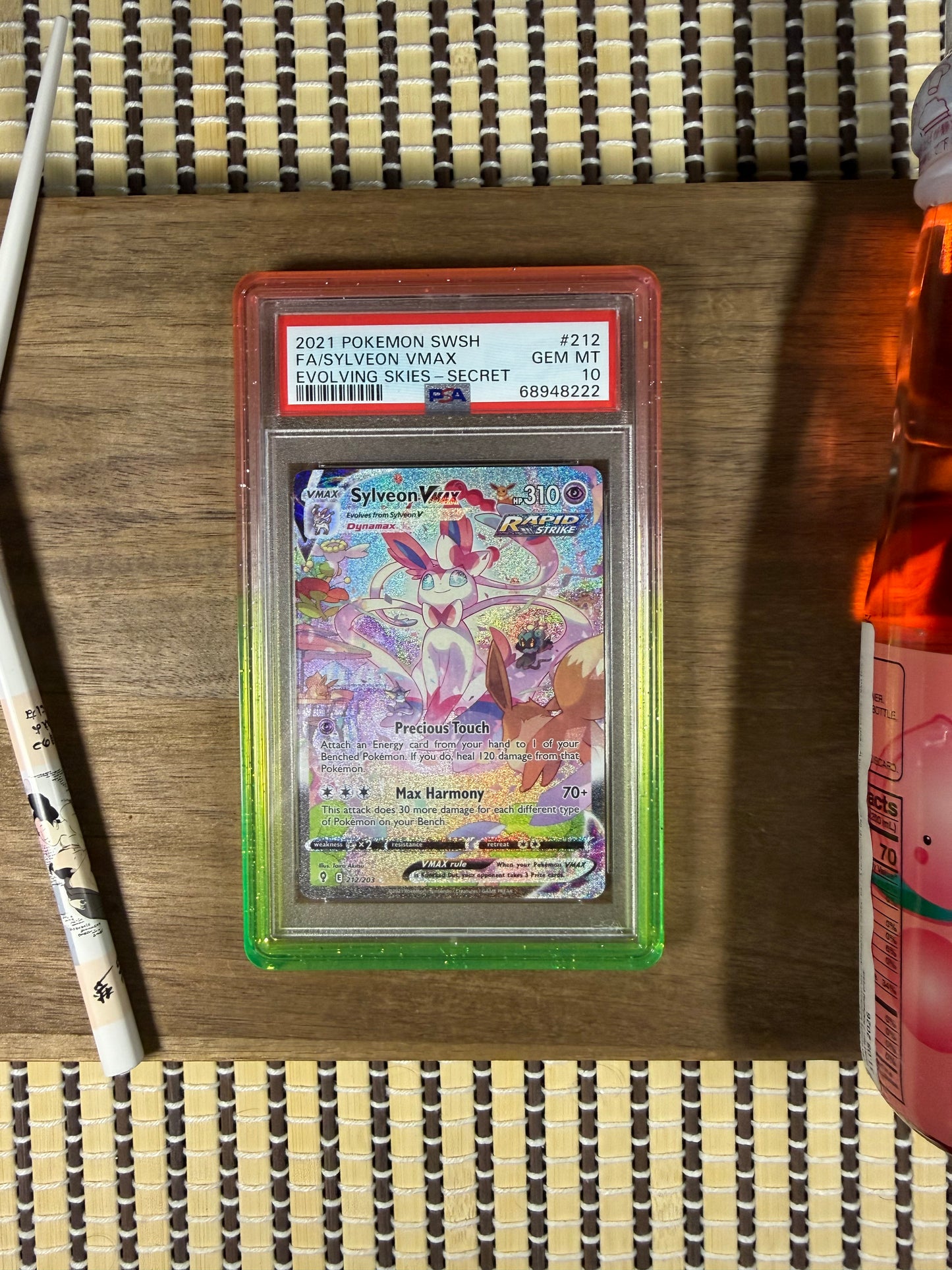 Sylveon VMAX 212 - Evolving Skies -  PSA10